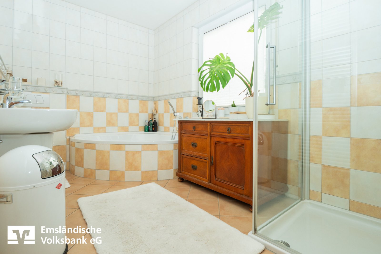 Badezimmer EG