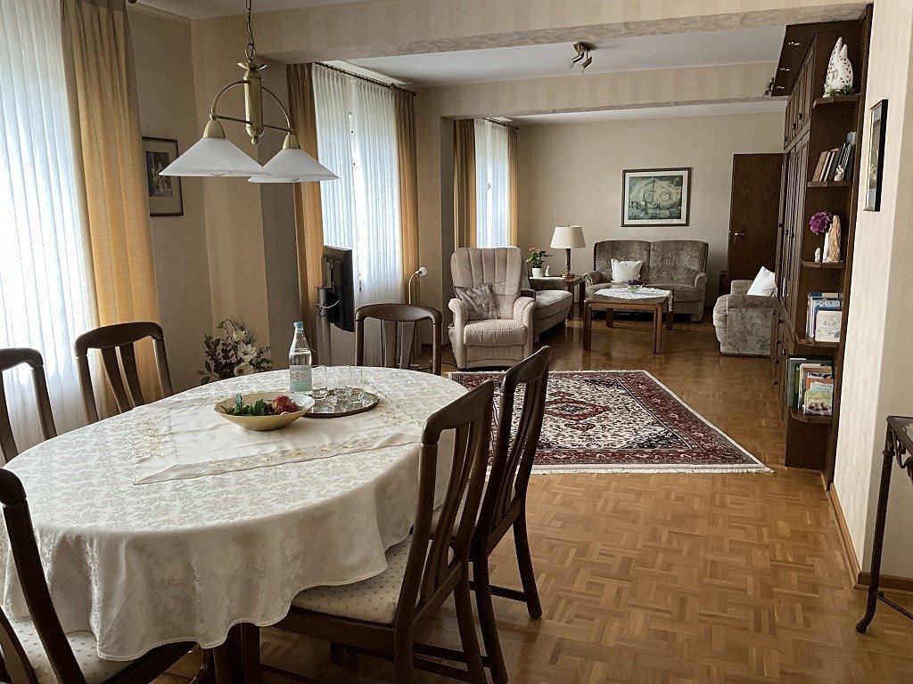 Wohn- und Esszimmer