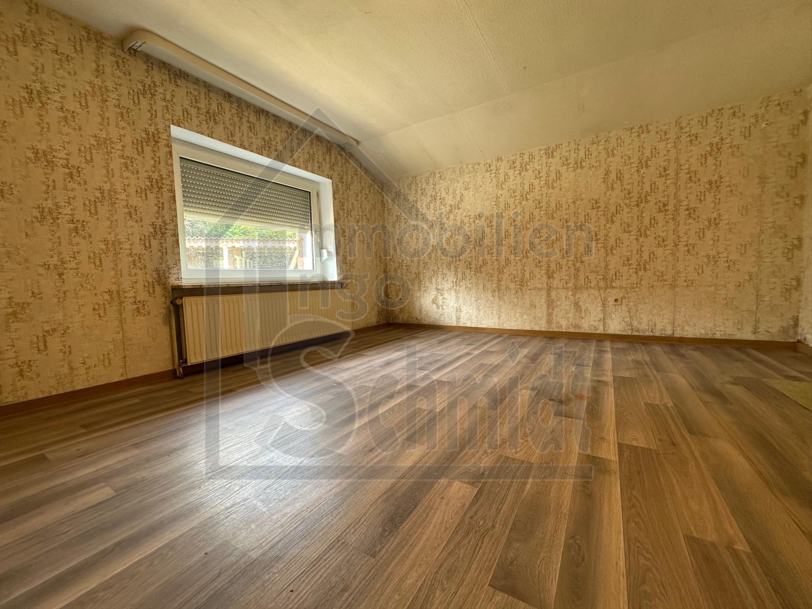 Zimmer I EG