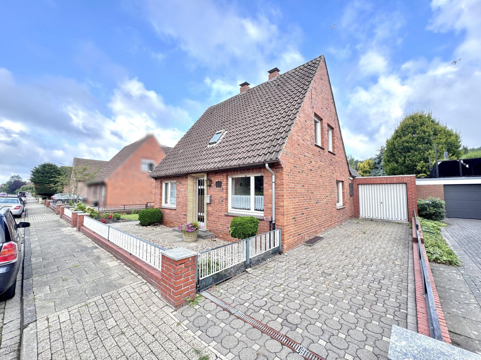 Straßenansicht
