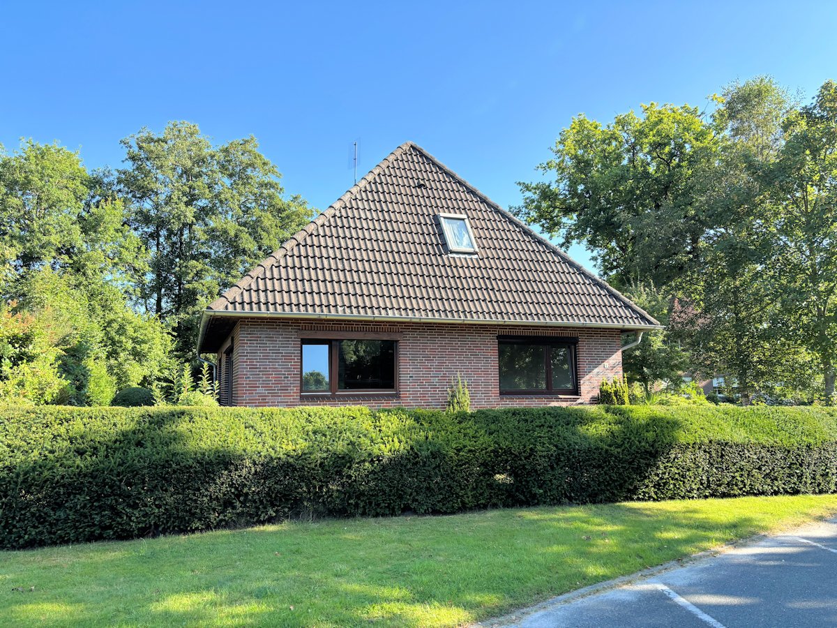 Straßenansicht