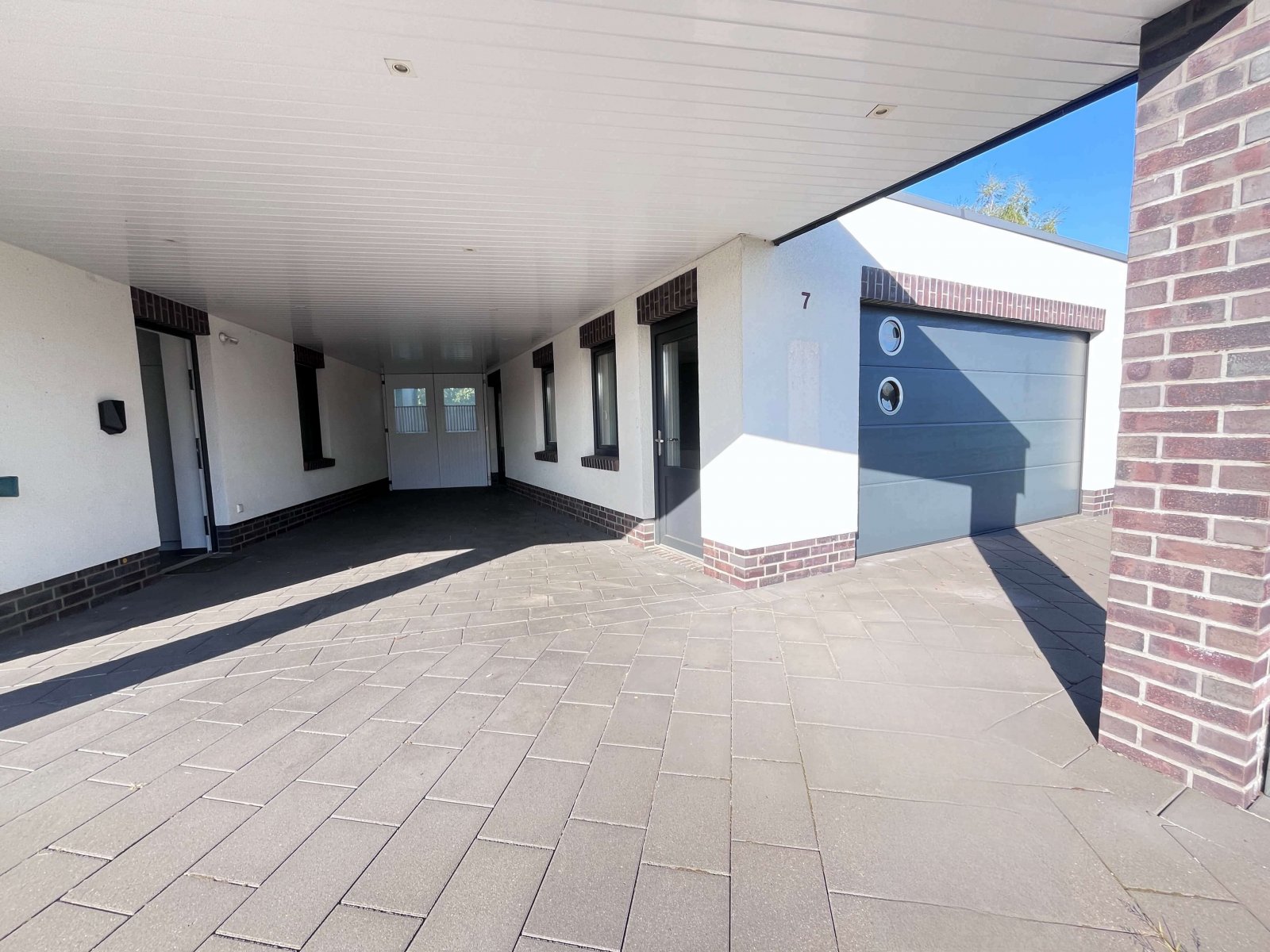 Carport