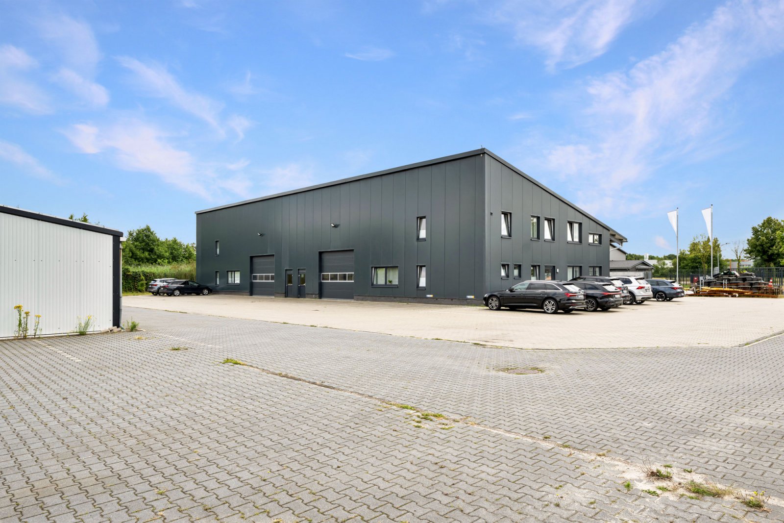 Halle 2