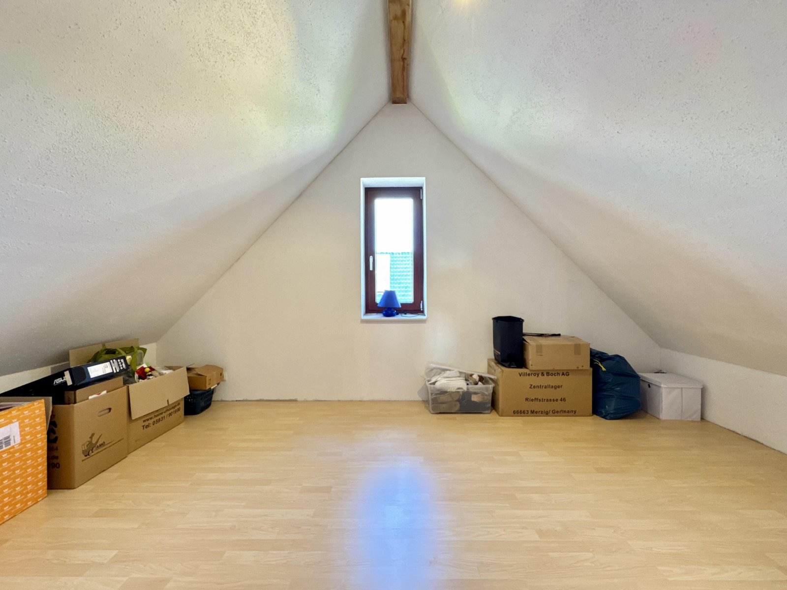 Zimmer 1  (ausgebauter Dachboden)