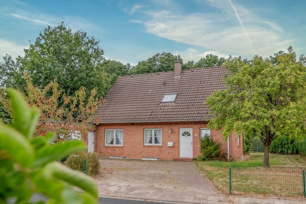 Straßenansicht