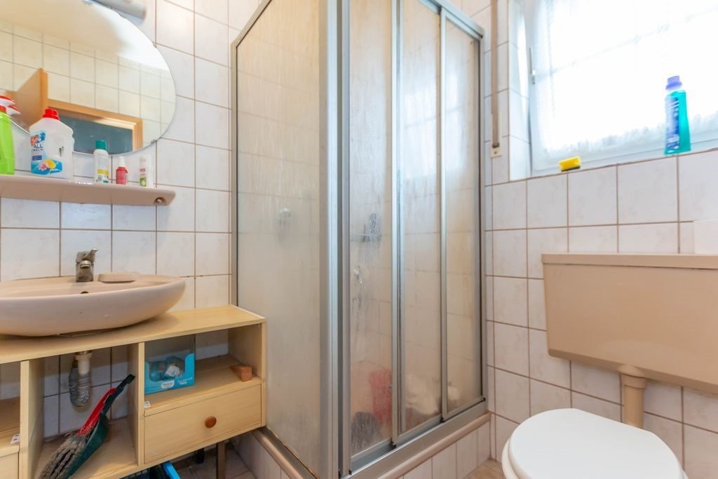 Badezimmer EG