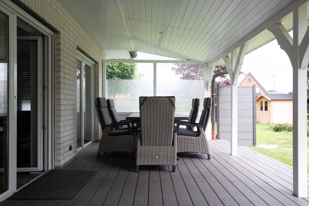 Überdachte Terrasse
