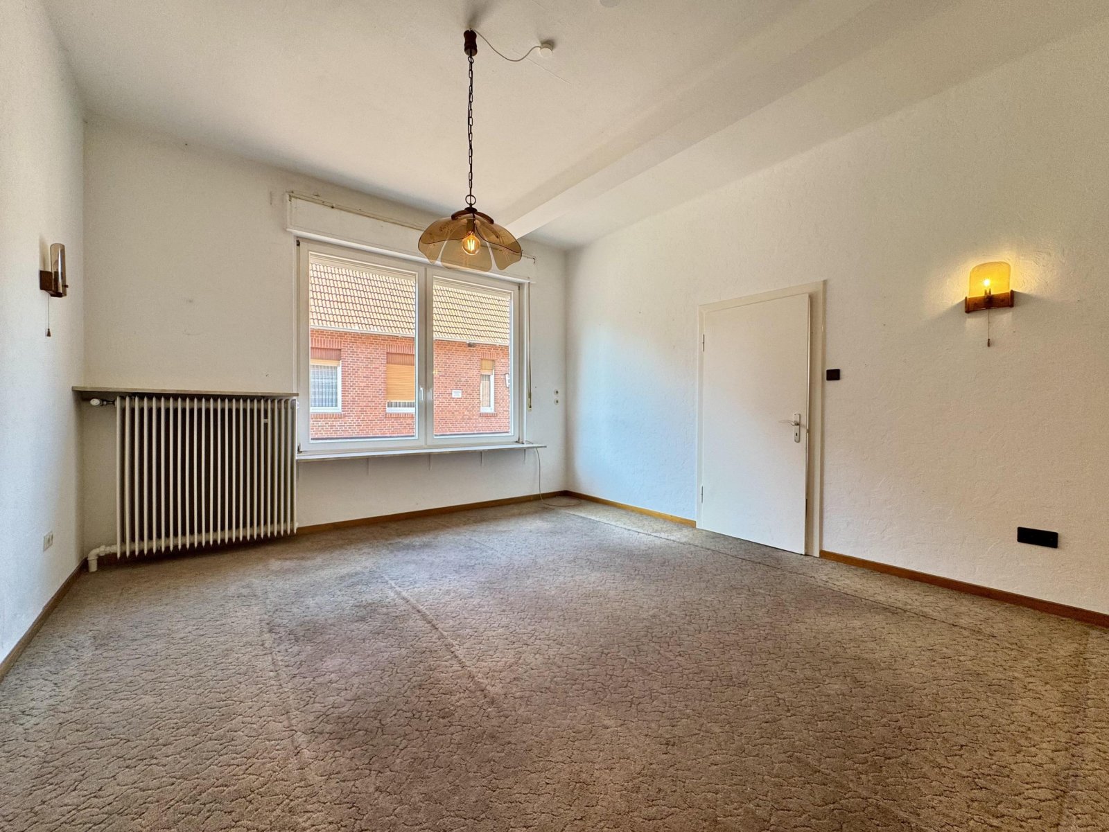 Einliegerwohnung  Wohnzimmer
