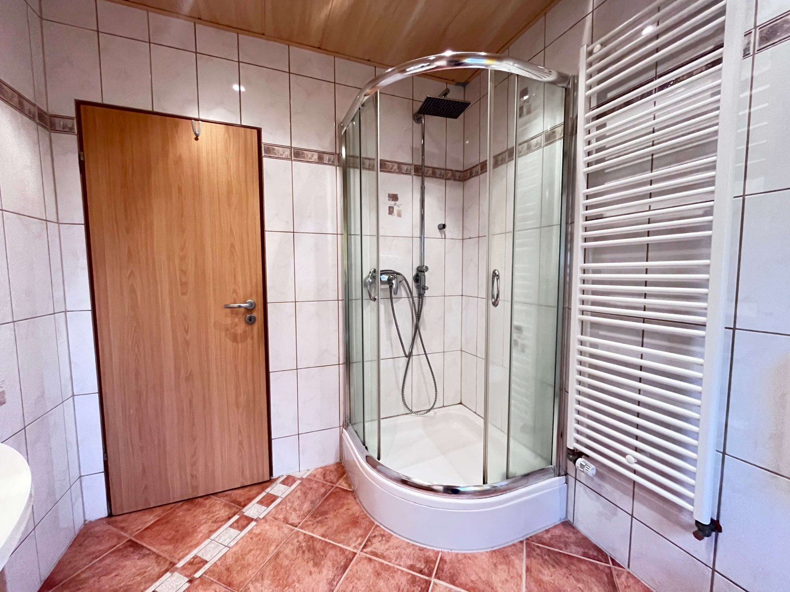 Badezimmer EG