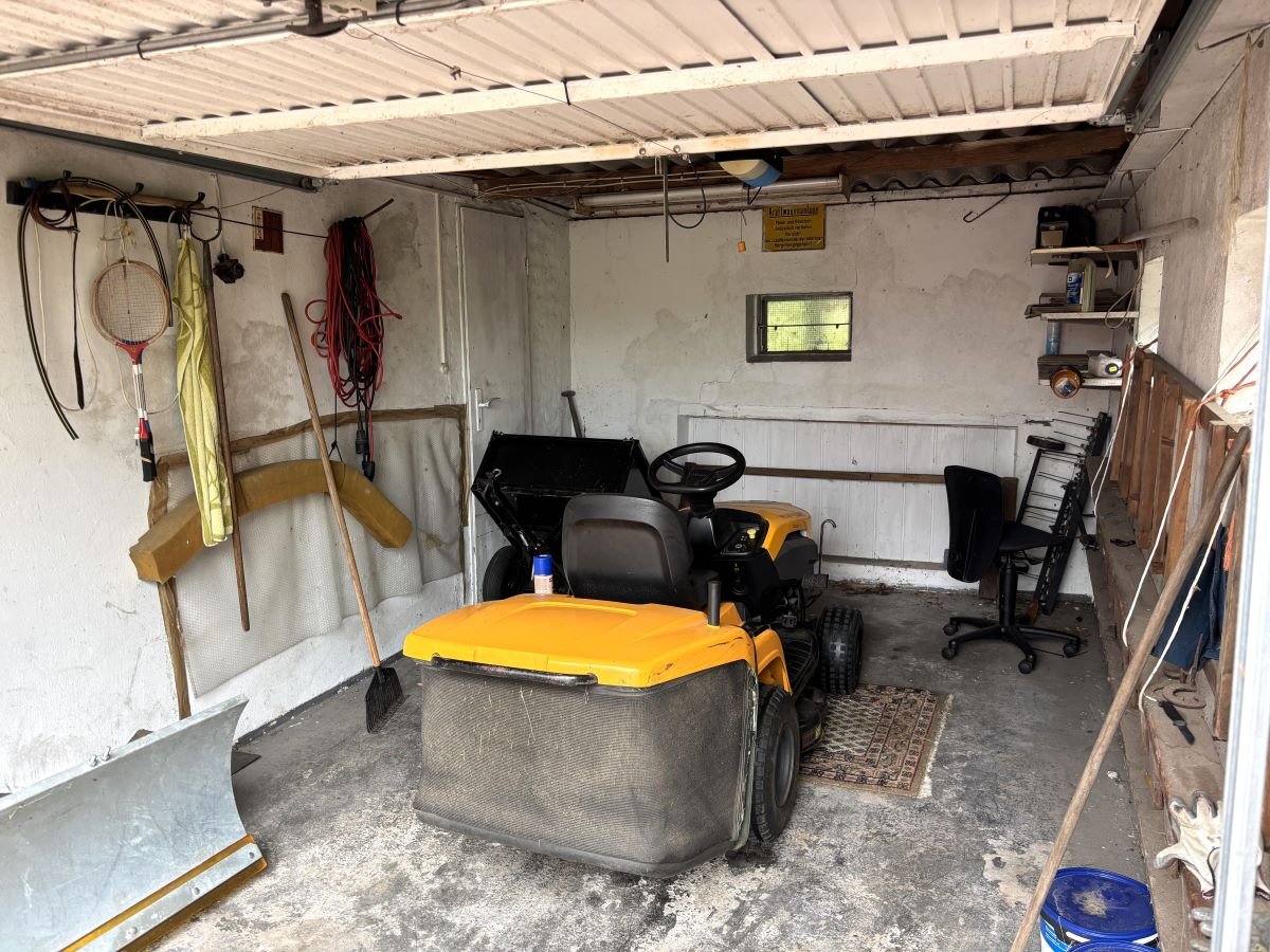 geräumige Garage