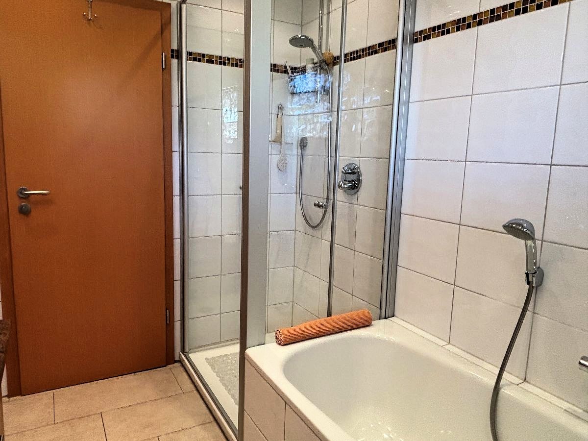 Bad/Dusche/WC
