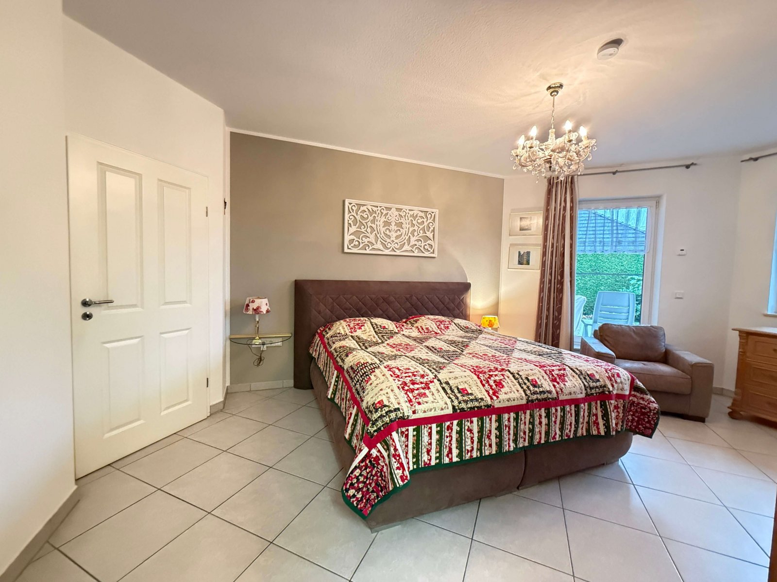 Schlafzimmer EG