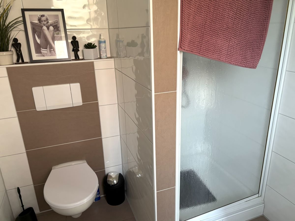 mit Dusche