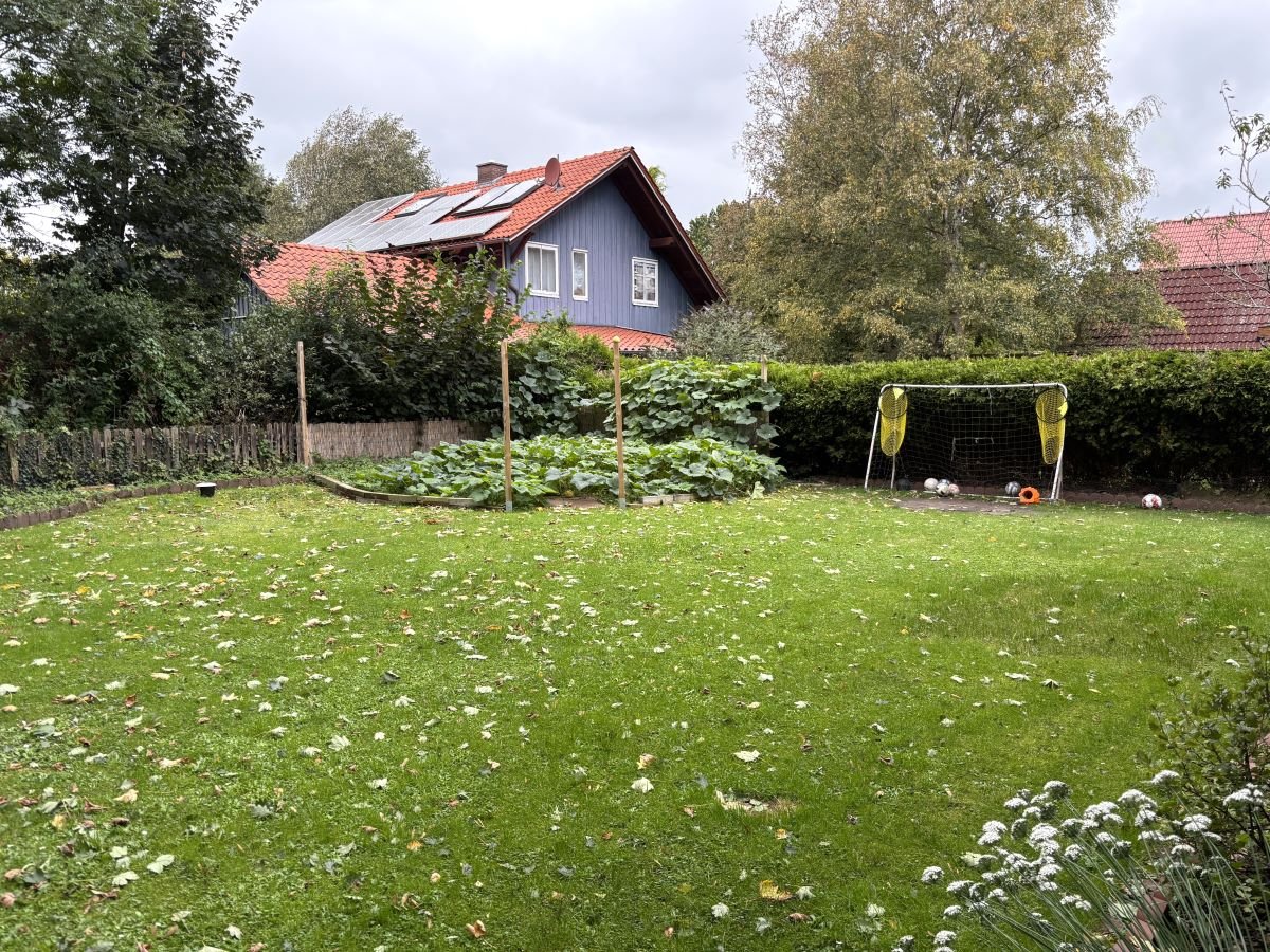Garten mit Beeten