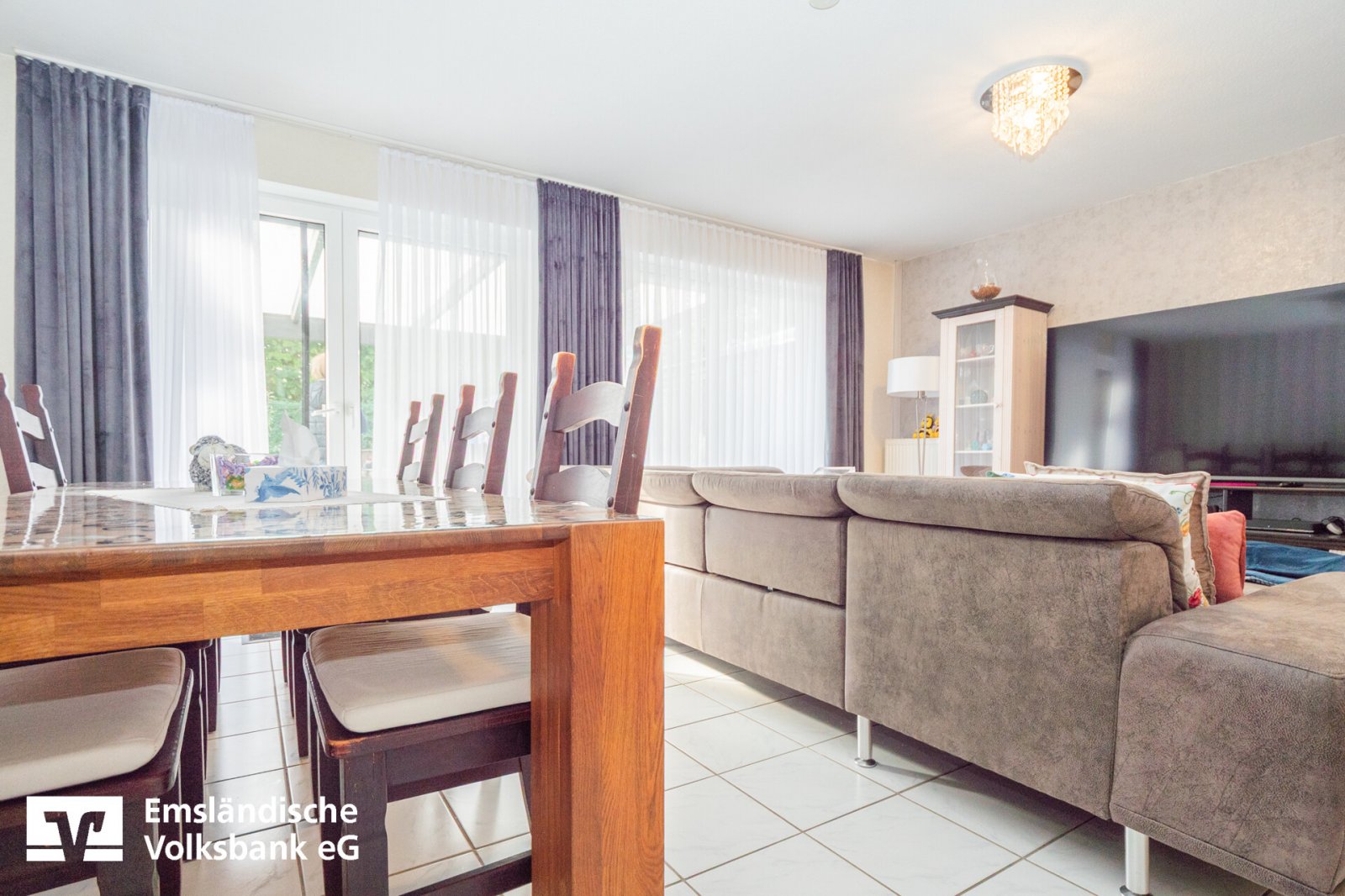Wohn- und Esszimmer