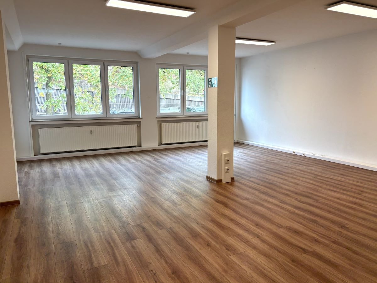 großer Büroraum