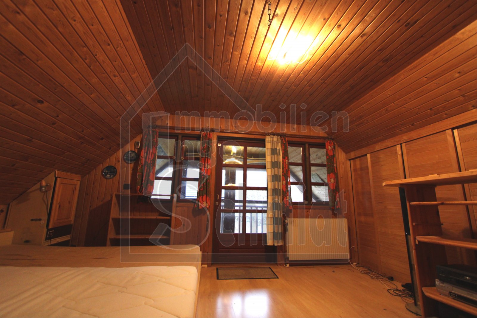 Zimmer III OG Zimmer III OG