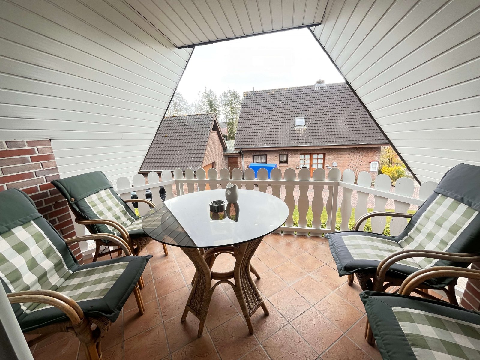 Loggia 2 Loggia 2