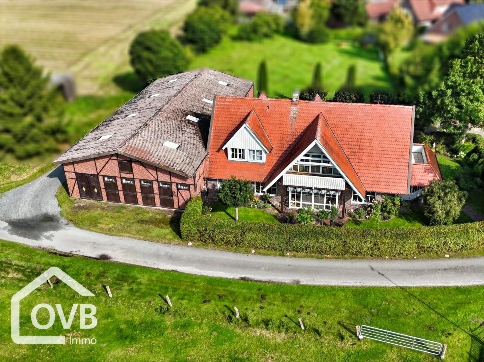 Drohnenaufnahme Drohnenaufnahme