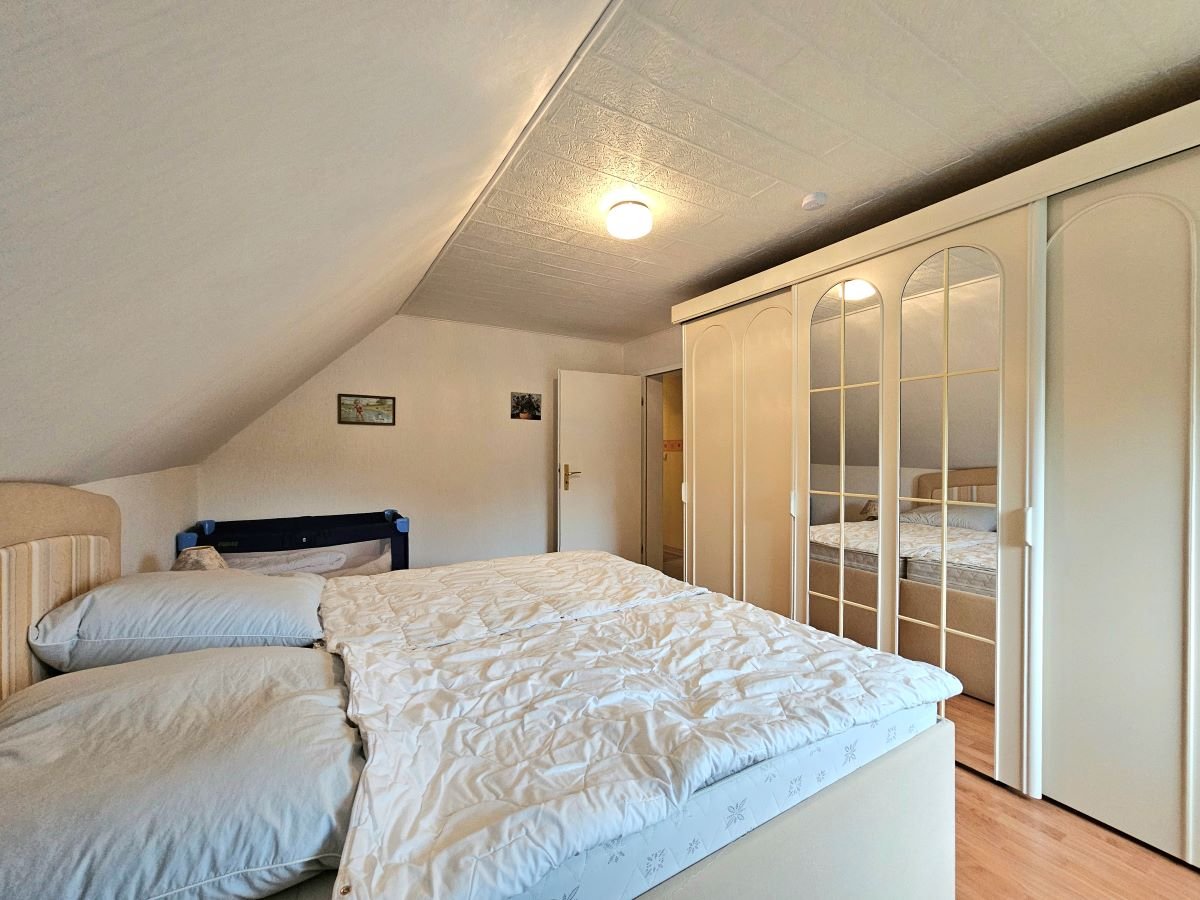 Schlafzimmer im OG Schlafzimmer im OG