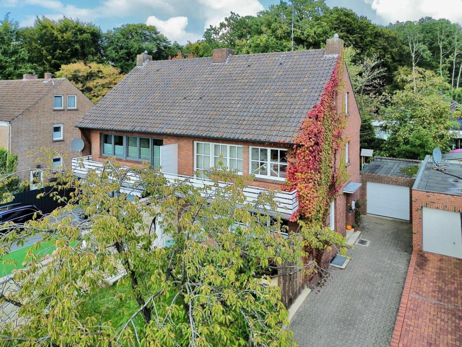 Nordhorn: Familienfreundliches Einfamilienhalbhaus in bevorzugter Lage von Nordhorn  Nordhorn: Familienfreundliches Einfamilienhalbhaus in bevorzugter Lage von Nordhorn