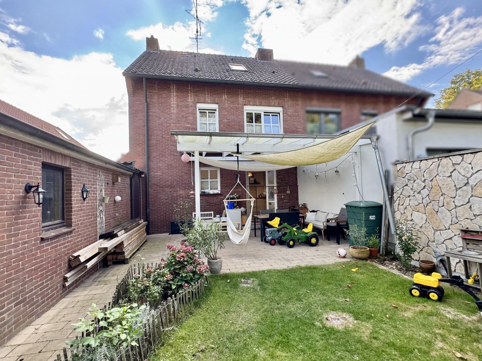 Rückansicht Rückansicht