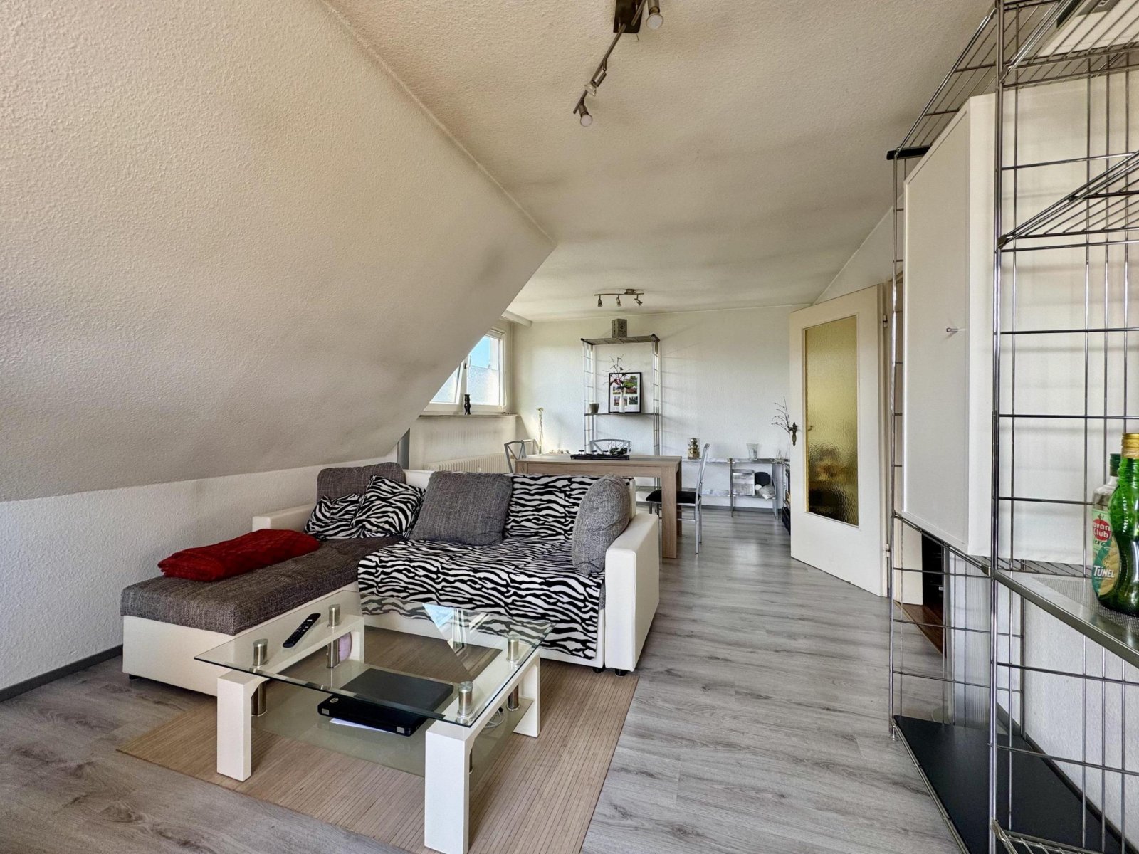 Wohnzimmer DG rechts