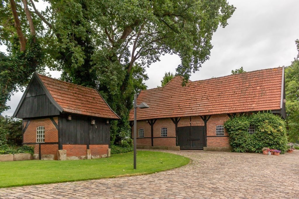 Nebengebäude Nebengebäude