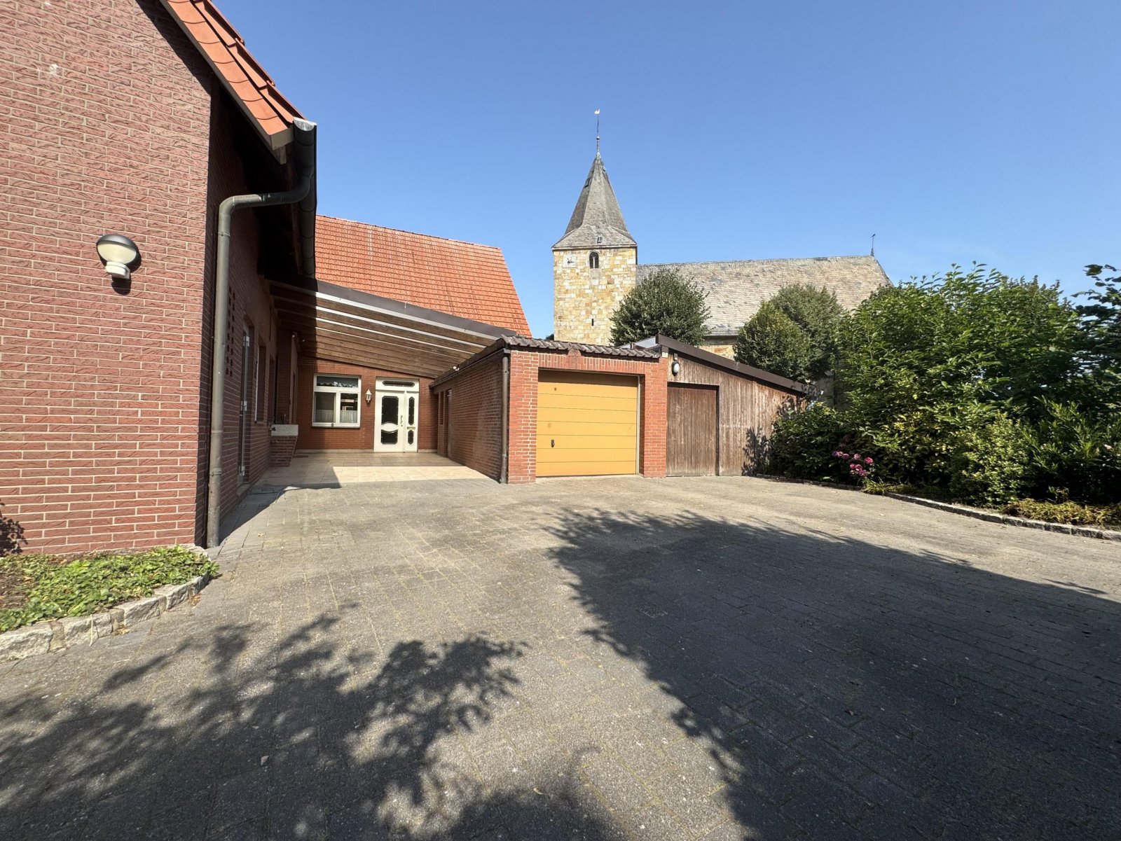 Aussenansicht Aussenansicht