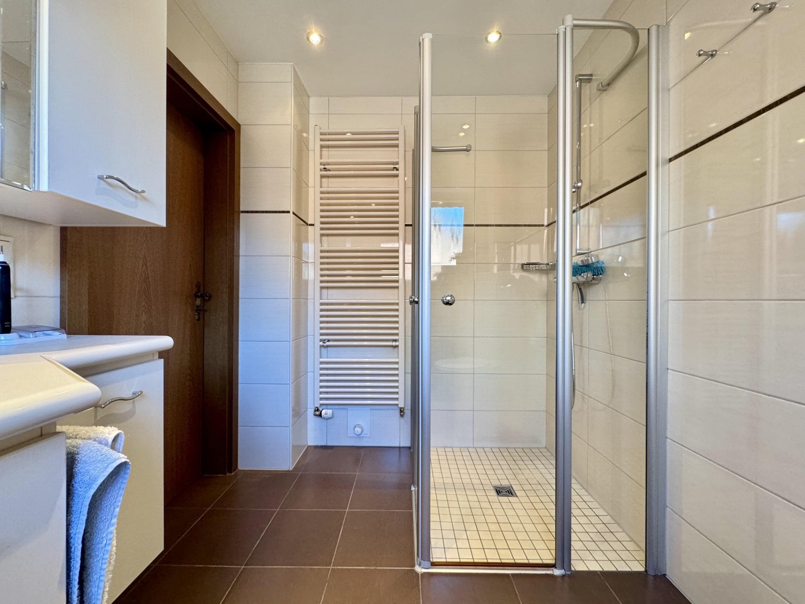 Bad Erdgeschoss Bad Erdgeschoss