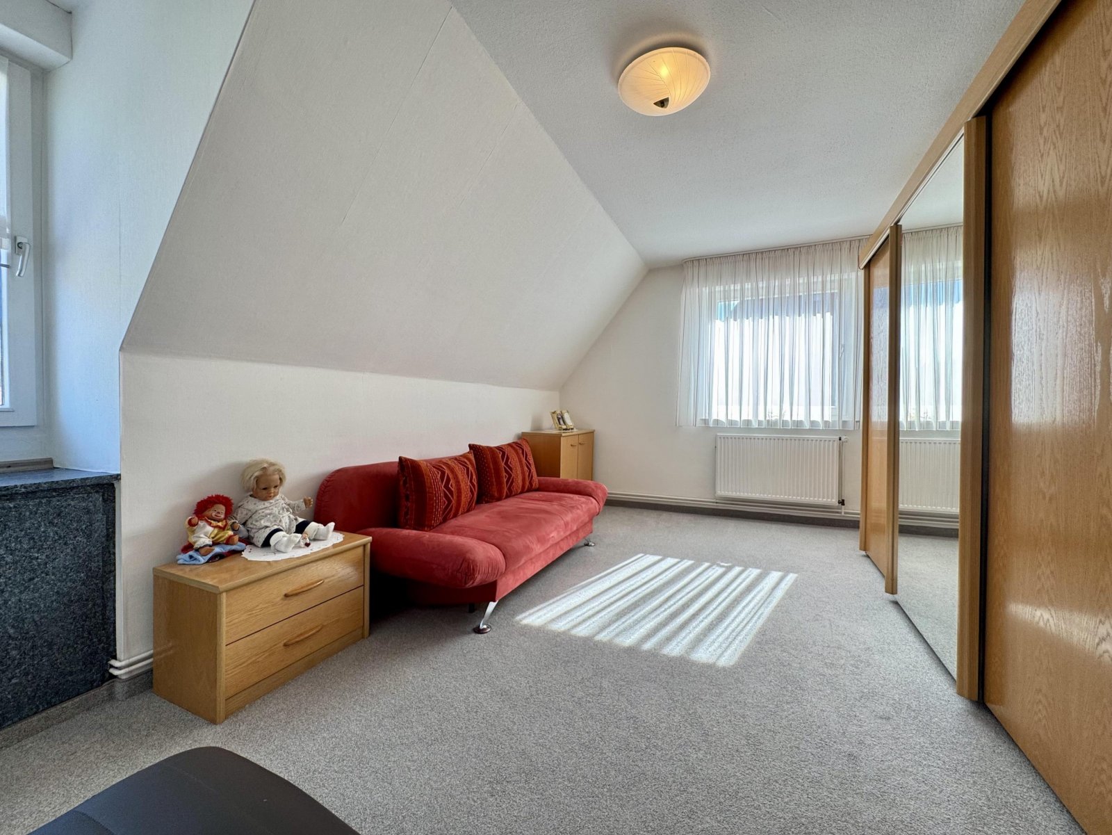 Schlafzimmer 1 Dachgeschoss Schlafzimmer 1 Dachgeschoss