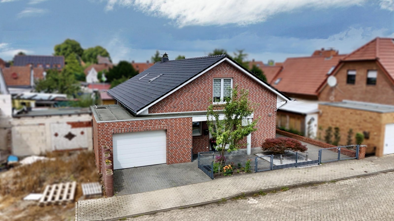 Außenansicht vorne Außenansicht vorne