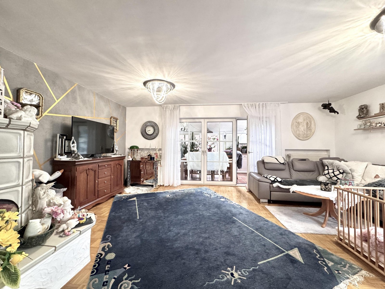 Wohn-/Esszimmer (EG)