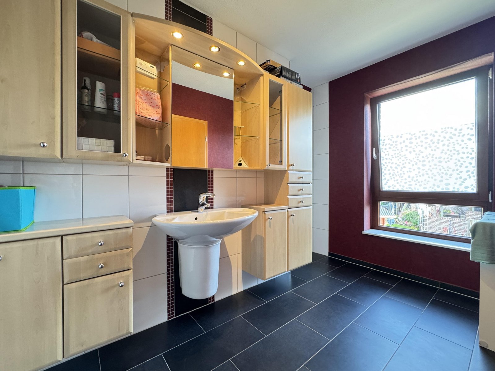 Kinder-Badezimmer Kinder-Badezimmer