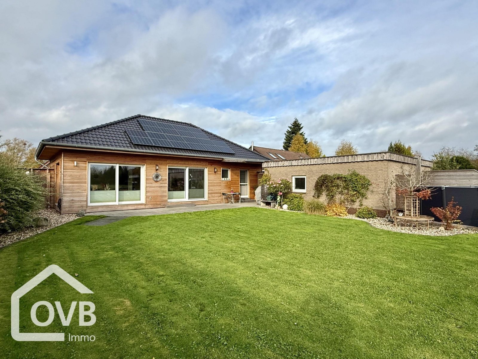 Rückansicht / Garten Rückansicht / Garten