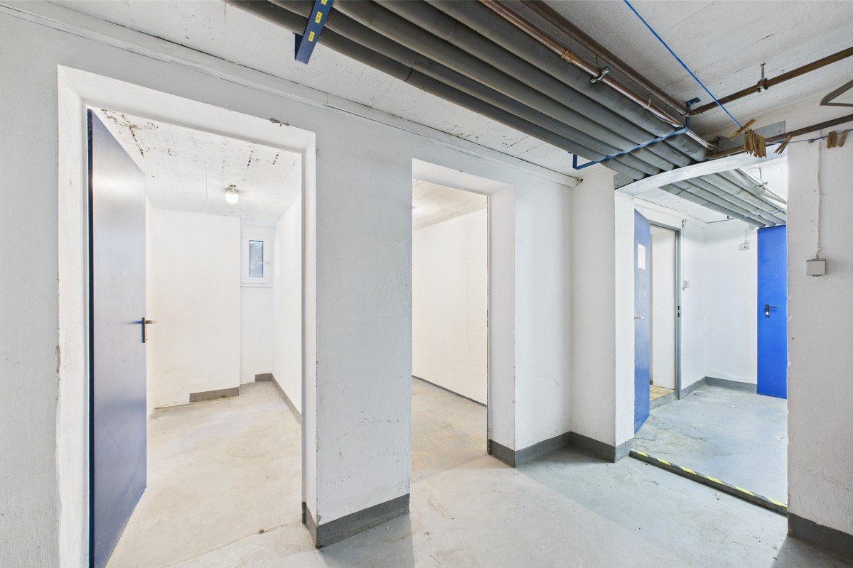 CAM03586G0-PR0048-STILL023 CAM03586G0-PR0048-STILL023