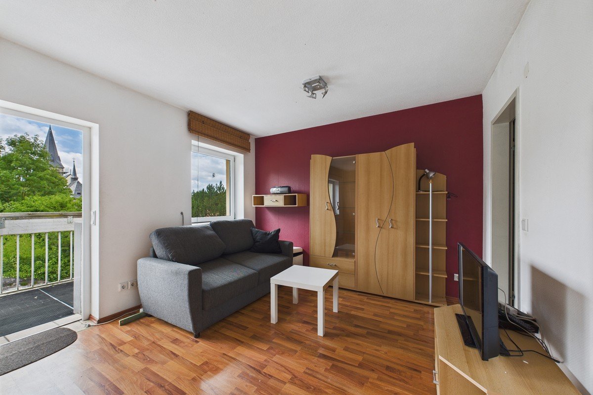 CAM03586G0-PR0056-STILL049 CAM03586G0-PR0056-STILL049