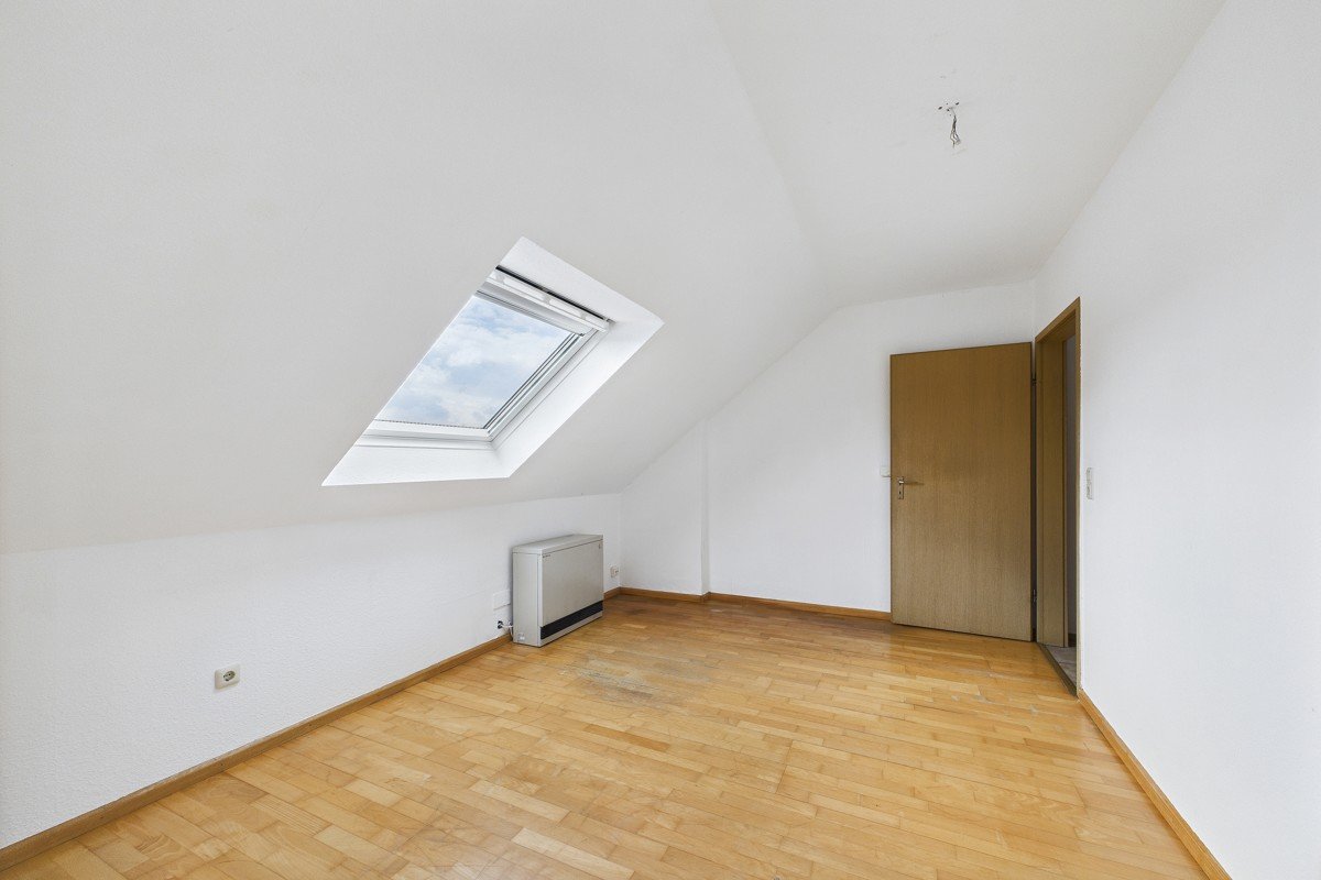 CAM03586G0-PR0057-STILL009 CAM03586G0-PR0057-STILL009