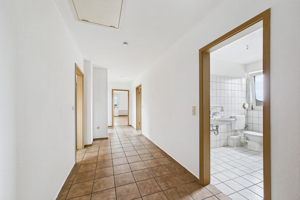 CAM03586G0-PR0057-STILL001 CAM03586G0-PR0057-STILL001