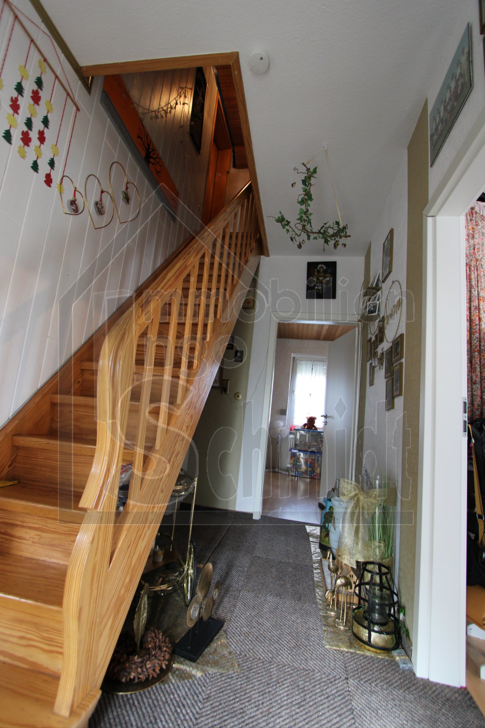 Flur/Treppenaufgang Flur/Treppenaufgang