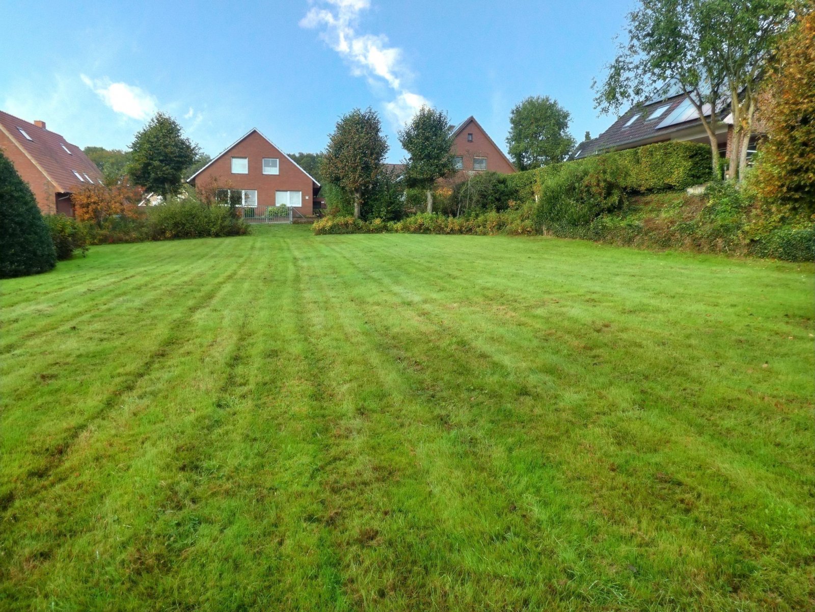 Grundstück Grundstück