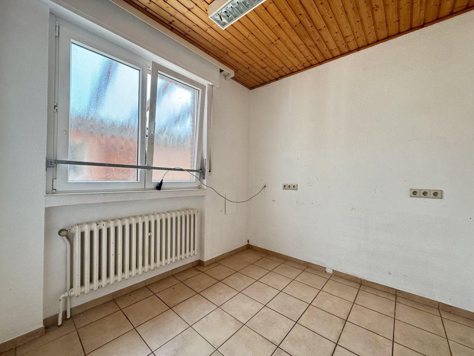 Laden/Gewerbe (Küche/Aufenthalt)