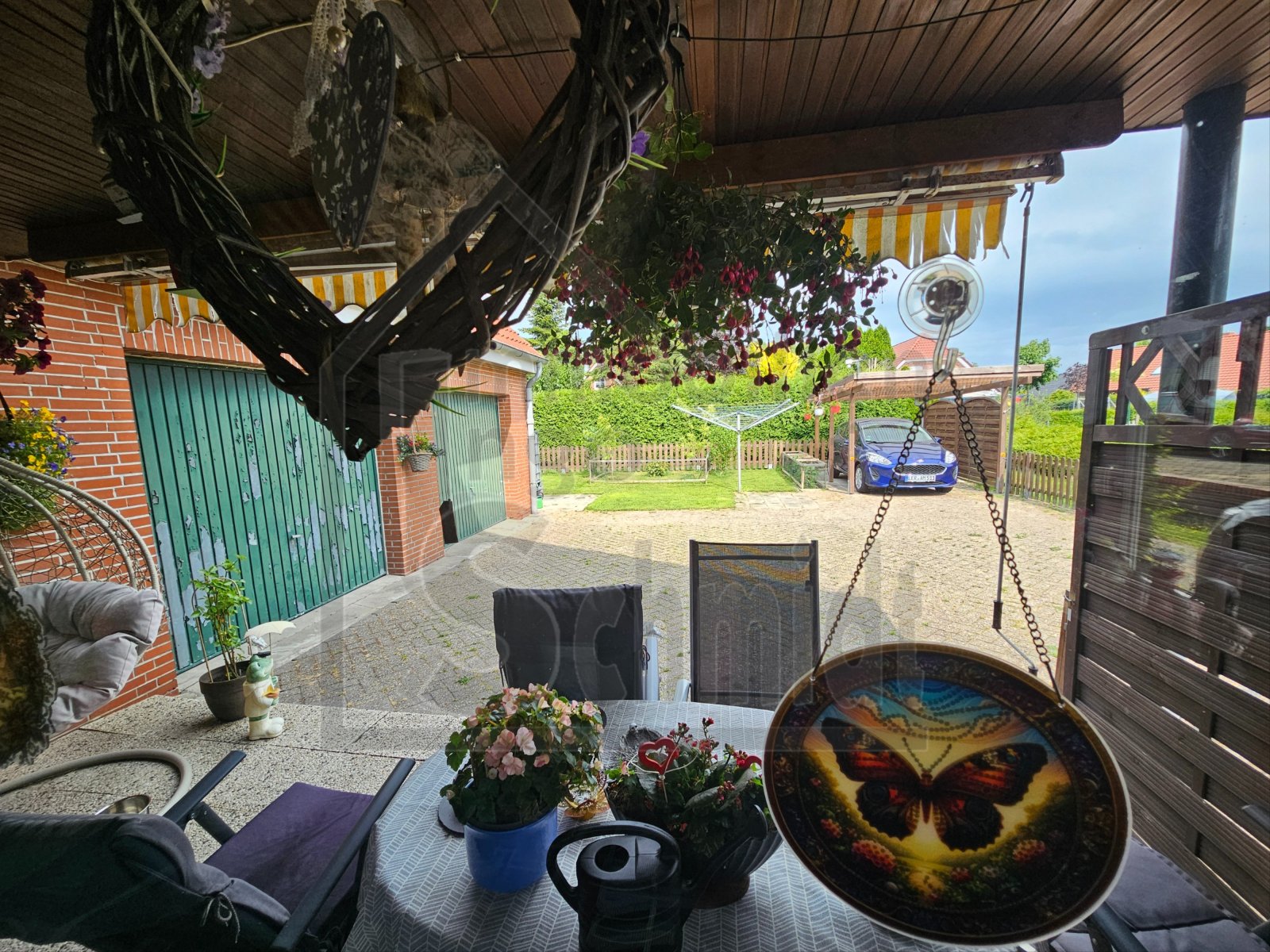 Terrasse hinten Terrasse hinten