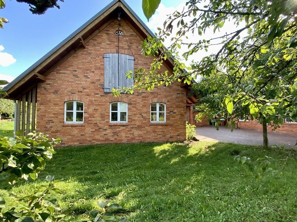 Nebengebäude Straßenansicht