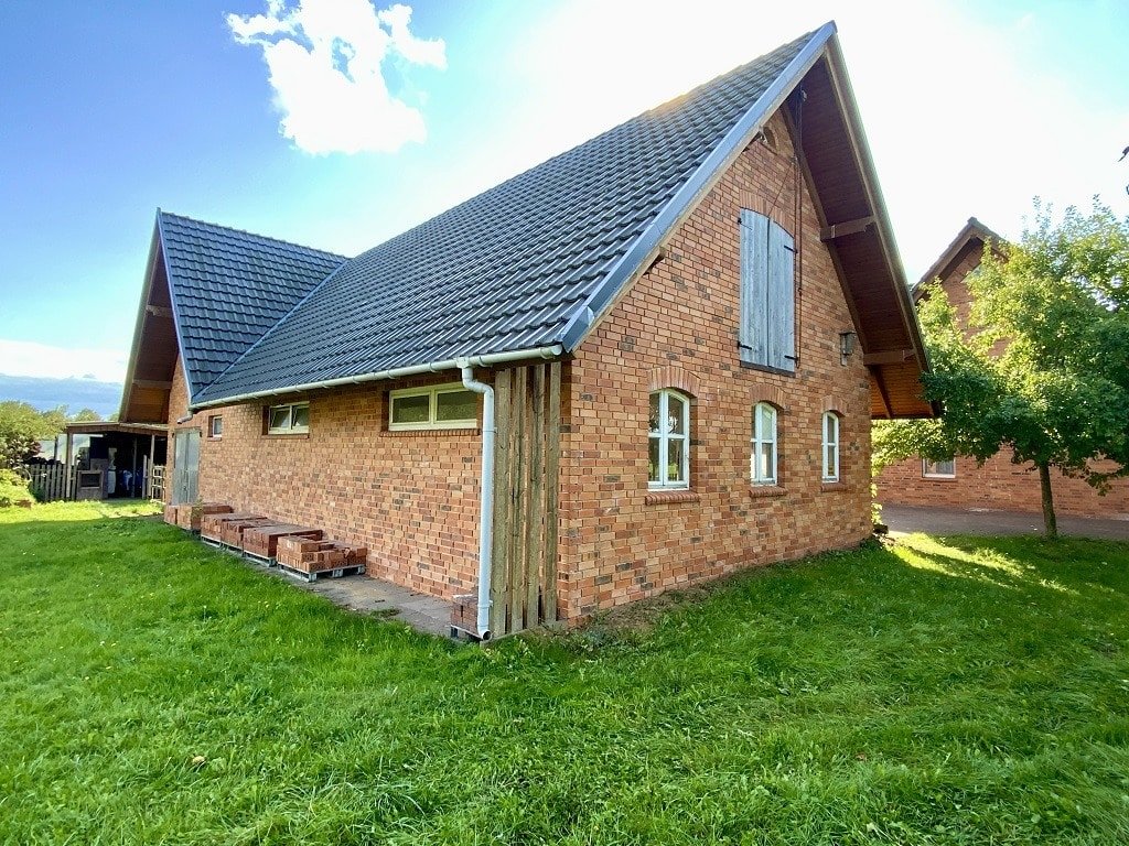 Nebengebäude Straßenansicht