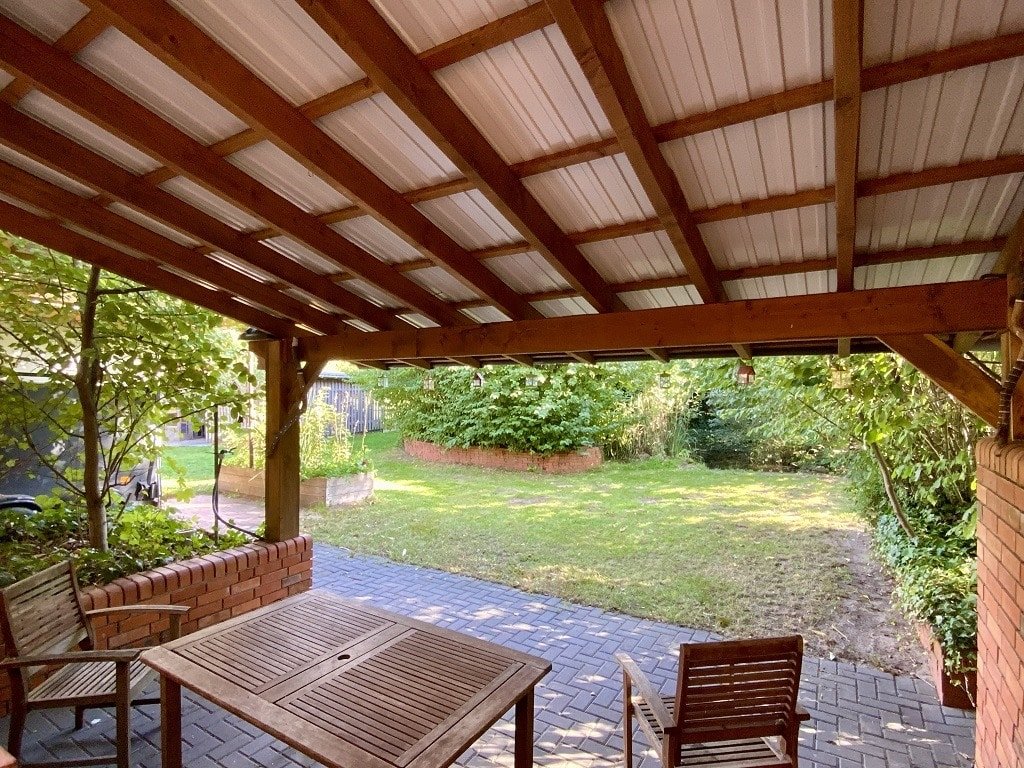 Überdachte Terrasse