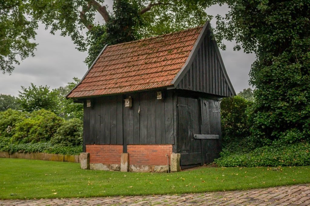 Nebengebäude Nebengebäude
