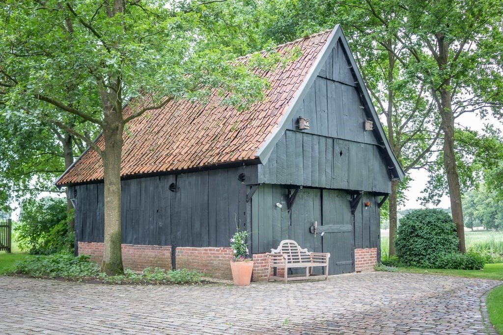 Nebengebäude Nebengebäude