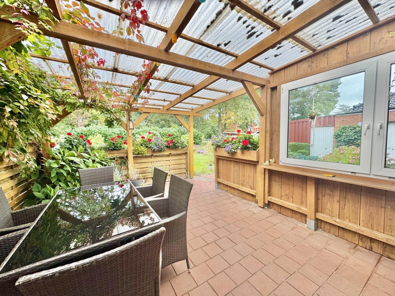 Überdachte Terasse Überdachte Terasse