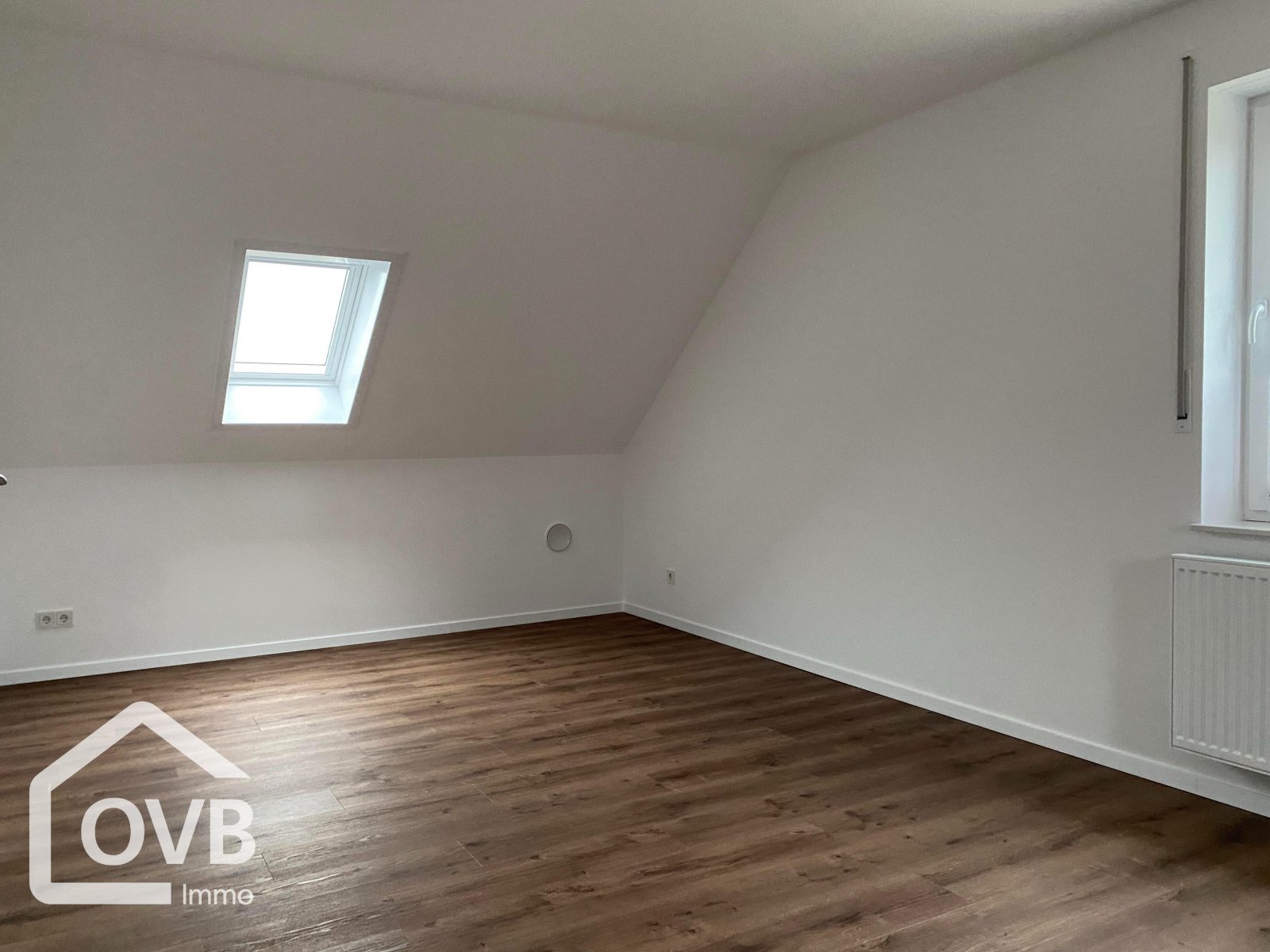 Schlafzimmer (Beispielbild Nachbarwohnung) Schlafzimmer (Beispielbild Nachbarwohnung)